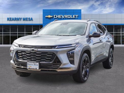 New 2026 Chevrolet Trax ACTIV w/ Driver Confidence Package FWD image 3