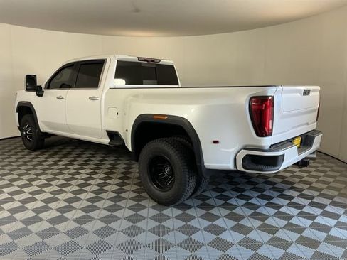 Used 2020 GMC Sierra 3500 Denali w/ Denali Ultimate Package AWD/4WD image 7