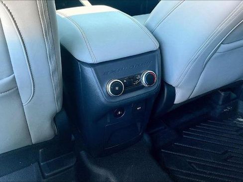 Certified 2025 Ford Explorer Active w/ Active Comfort Package AWD/4WD image 17
