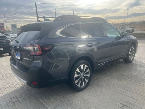 Used 2023 Subaru Outback Limited w/ Tech Package 2 image 5