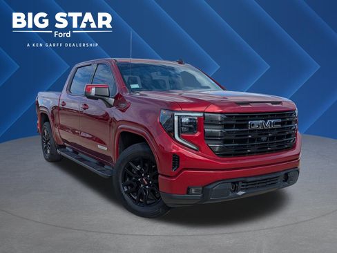 Used 2022 GMC Sierra 1500 Elevation w/ Elevation Premium Package image 1