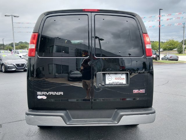 Used 2025 GMC Savana 3500 LT w/ LT Preferred Equipment Group RWD image 4