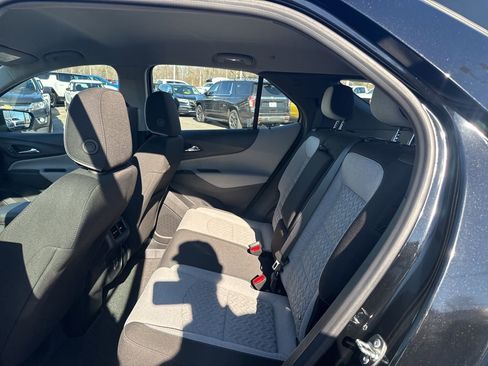 Used 2024 Chevrolet Equinox LS image 11