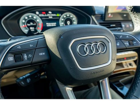 Used 2022 Audi Q5 2.0T Premium Plus w/ Premium Plus Package AWD/4WD image 31