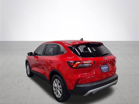 Used 2024 Ford Escape Active image 13