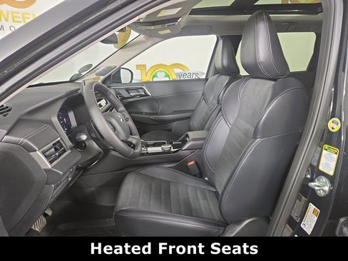 New 2025 Mitsubishi Outlander SE image 10