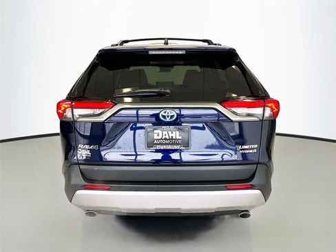 Used 2024 Toyota RAV4 Limited w/ Advanced Technology Package image 13