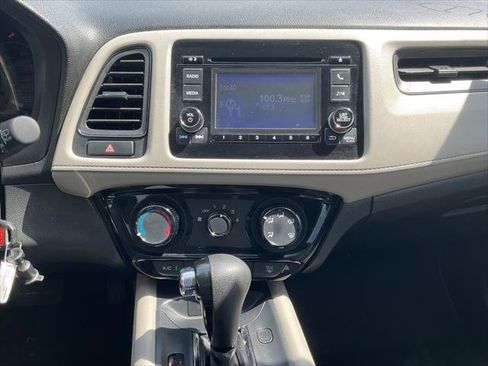 Used 2020 Honda HR-V LX image 26