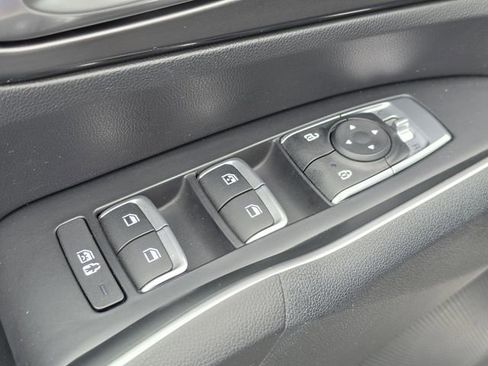 Certified 2022 Kia Sorento S FWD image 28