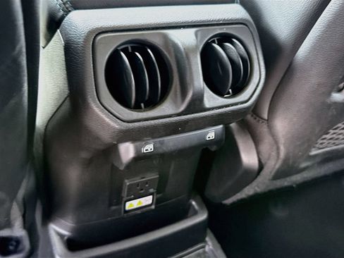 Used 2023 Jeep Wrangler Unlimited Rubicon 4xe AWD/4WD image 29