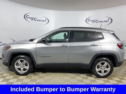 Used 2023 Jeep Compass Latitude AWD/4WD image 2