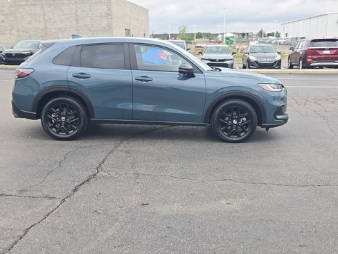 Used 2024 Honda HR-V Sport image 10