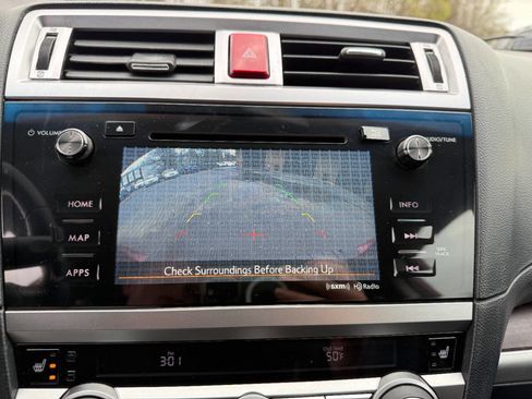 Used 2015 Subaru Outback 2.5i Limited image 23