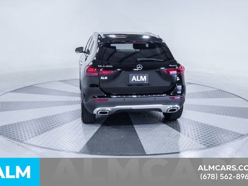 Used 2025 Mercedes-Benz GLA 250 4MATIC image 8
