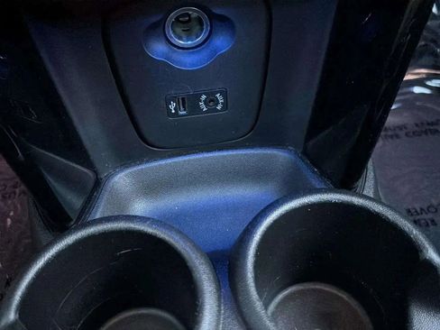 Used 2016 MINI Cooper S image 39