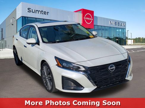 Certified 2023 Nissan Altima 2.5 SL FWD image 1