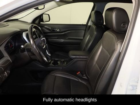 Used 2021 GMC Acadia SLT FWD image 13
