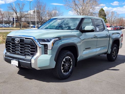 New 2025 Toyota Tundra SR5 w/ TRD Off-Road Package image 4