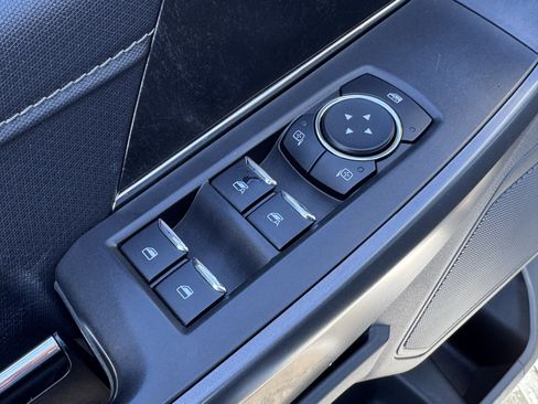 Used 2022 Ford F150 XLT w/ Equipment Group 301A Mid image 24