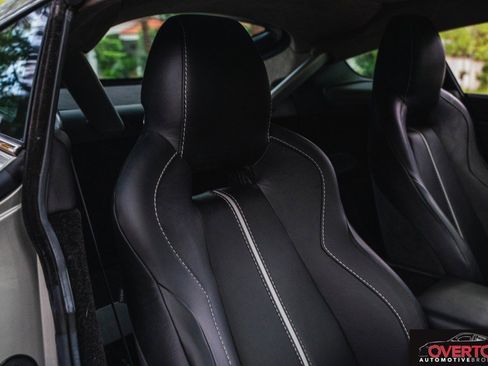 Used 2017 Aston Martin V12 Vantage S image 33