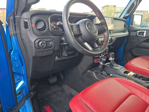Used 2024 Jeep Wrangler Unlimited Rubicon 392 AWD/4WD image 18