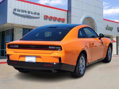 New 2025 Dodge Charger Daytona R/T w/ Sun & Sound Package AWD/4WD image 5