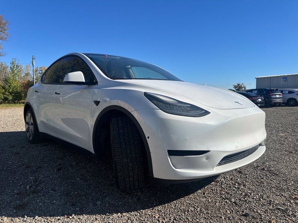 Used 2021 Tesla Model Y Long Range AWD/4WD image 13