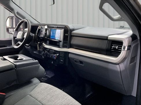 Used 2025 Ford F350 XLT AWD/4WD image 25