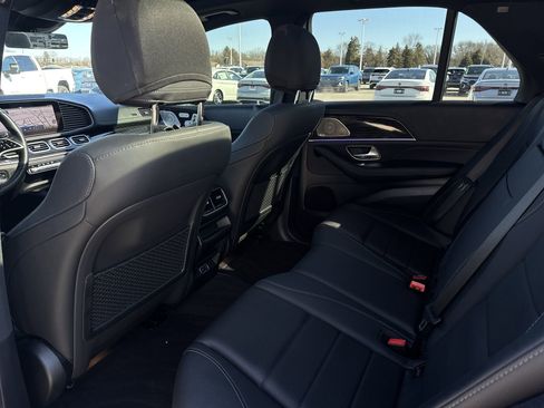 Used 2024 Mercedes-Benz GLE 350 4MATIC image 22