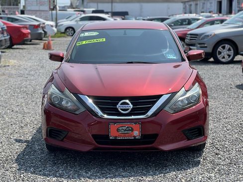 Used 2016 Nissan Altima 2.5 SR FWD image 2