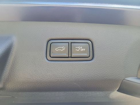 New 2026 Kia Carnival EX FWD image 15