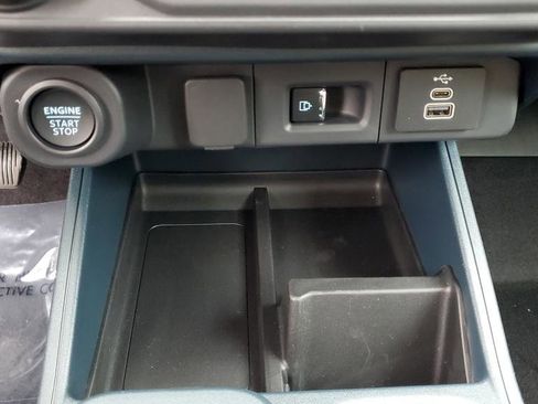 New 2026 Ford Maverick Lariat AWD/4WD image 29