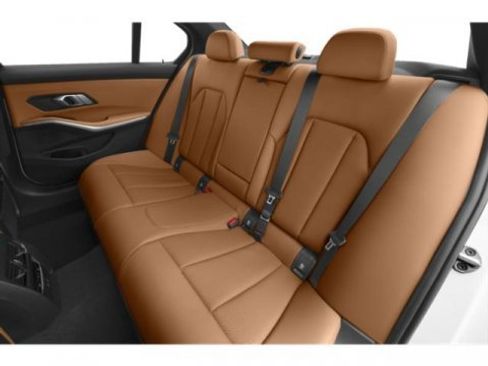 Certified 2024 BMW 330i Sedan w/ Convenience Package image 16