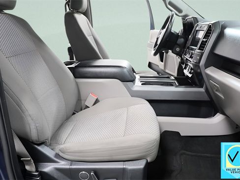 Used 2017 Ford F150 XLT w/ Equipment Group 302A Luxury image 29