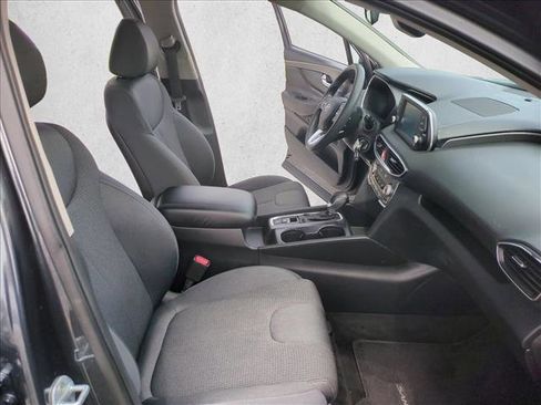 Used 2020 Hyundai Santa Fe SE FWD image 20