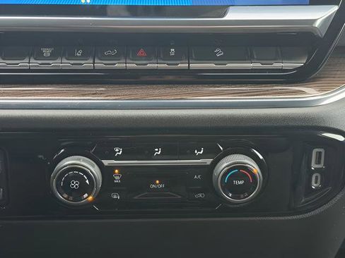 Used 2024 Chevrolet Silverado 2500 LT image 15