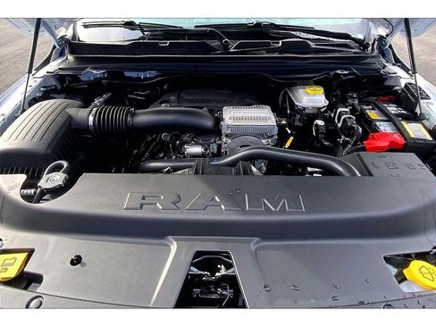 New 2026 RAM 1500 Laramie AWD/4WD image 12