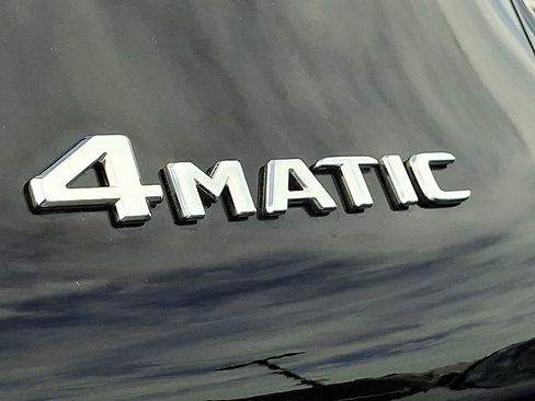 Used 2022 Mercedes-Benz GLC 300 4MATIC image 28