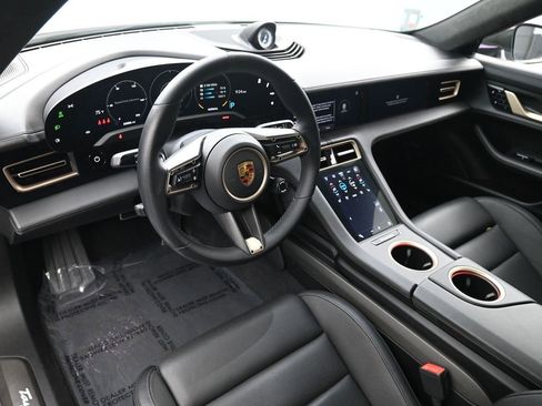 Certified 2020 Porsche Taycan Turbo S image 4