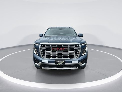 New 2026 GMC Yukon XL Denali w/ Denali Reserve Package AWD/4WD image 3
