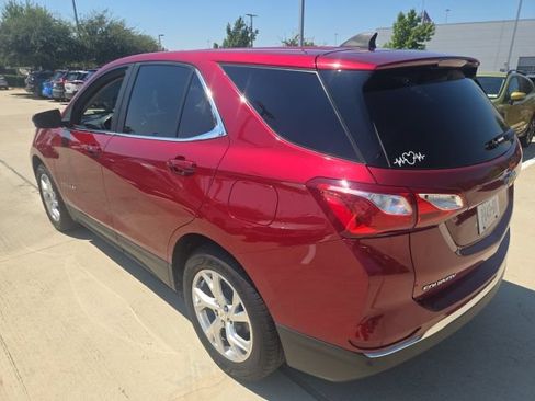 Used 2021 Chevrolet Equinox LT FWD image 4