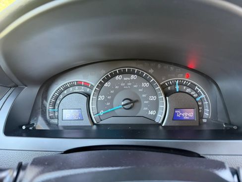 Used 2015 Toyota Camry LE FWD image 24