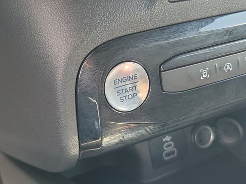 Used 2024 Ford Escape ST-Line w/ Tech Pack #1 FWD image 24