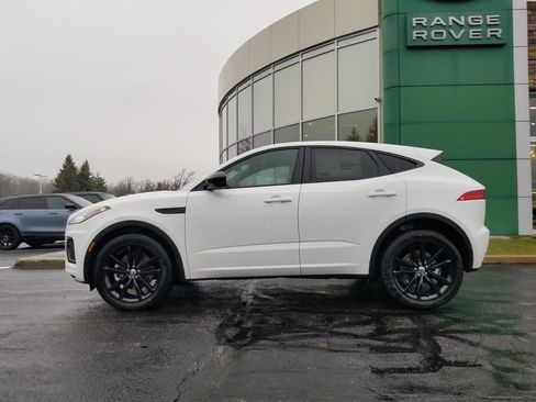 Used 2024 Jaguar E-PACE R-Dynamic SE image 8