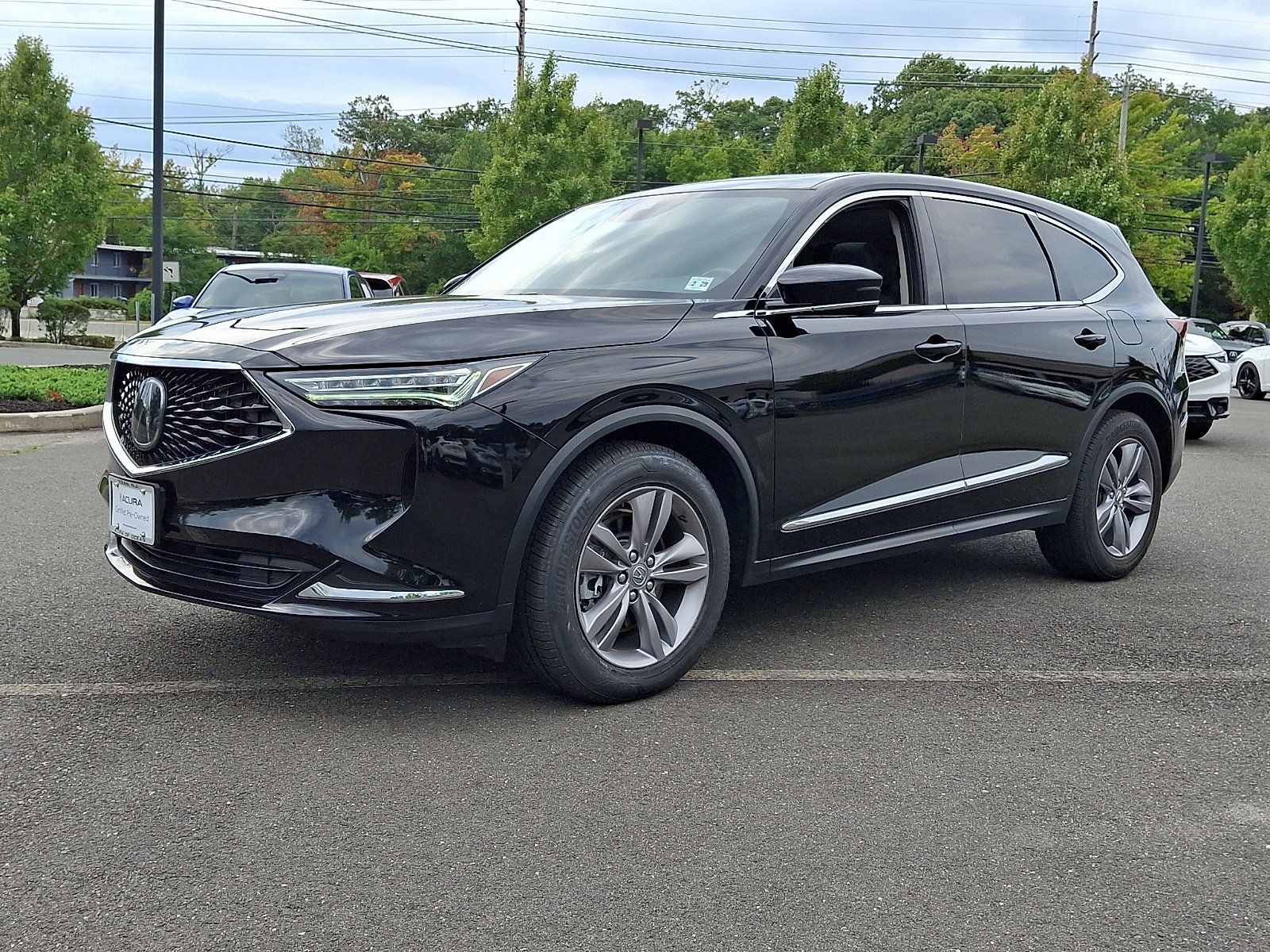 Certified 2024 Acura MDX SH-AWD image 3