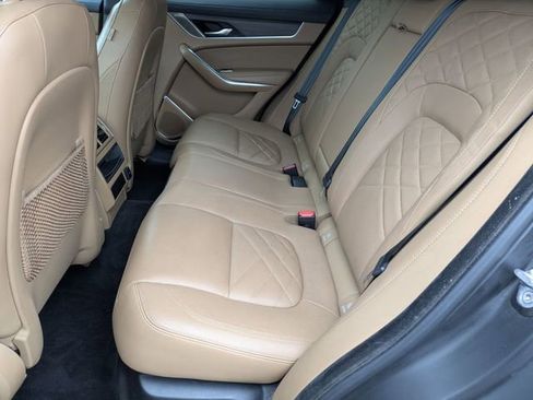 Used 2022 Jaguar F-PACE S image 15