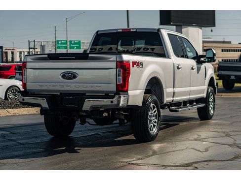 Used 2019 Ford F250 Lariat w/ Lariat Value Package image 4