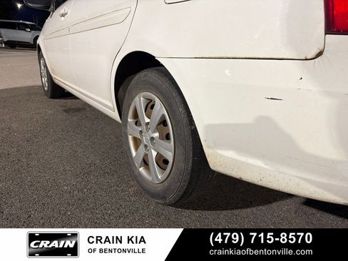Used 2008 Hyundai Accent GLS FWD image 12
