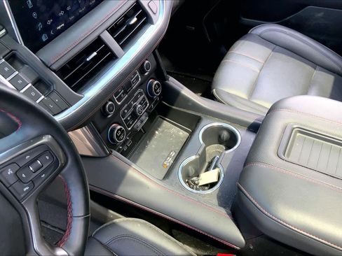 Used 2023 Chevrolet Tahoe RST w/ Luxury Package AWD/4WD image 17