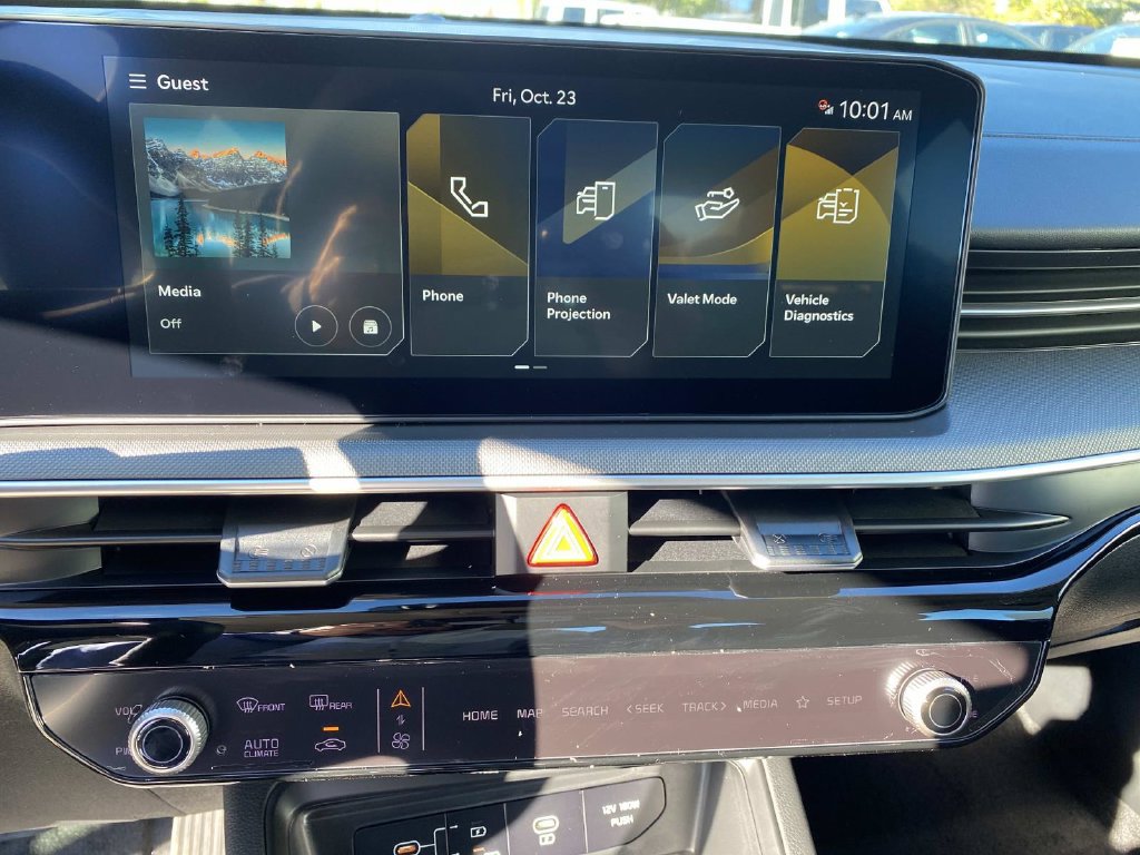 New 2027 Kia K5 LXS FWD image 8